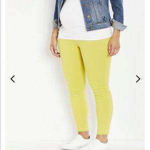 Motherhood Maternity pants bundle